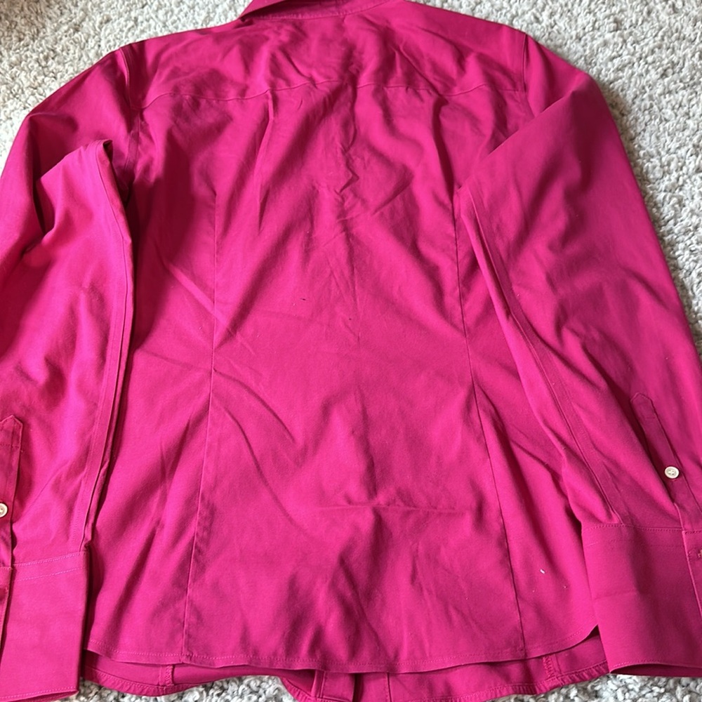 Talbots Women’s Fushia Button Down Shirt Size 8 - Picture 2 of 6